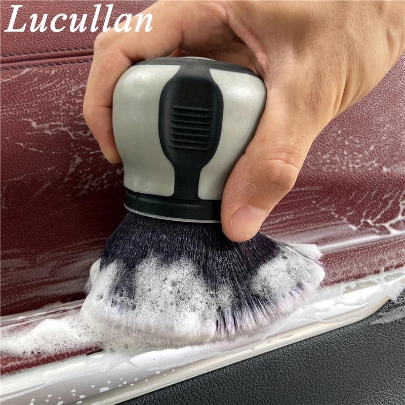 Lucullan  е  پ (  ܺ  Ȧ )    û 